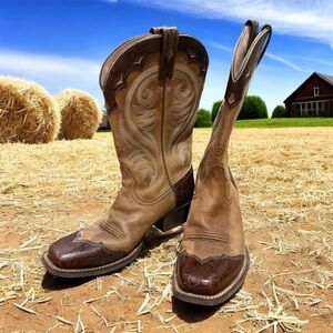 Ariat Western Leather Cowboy Boots - Tan and Brown